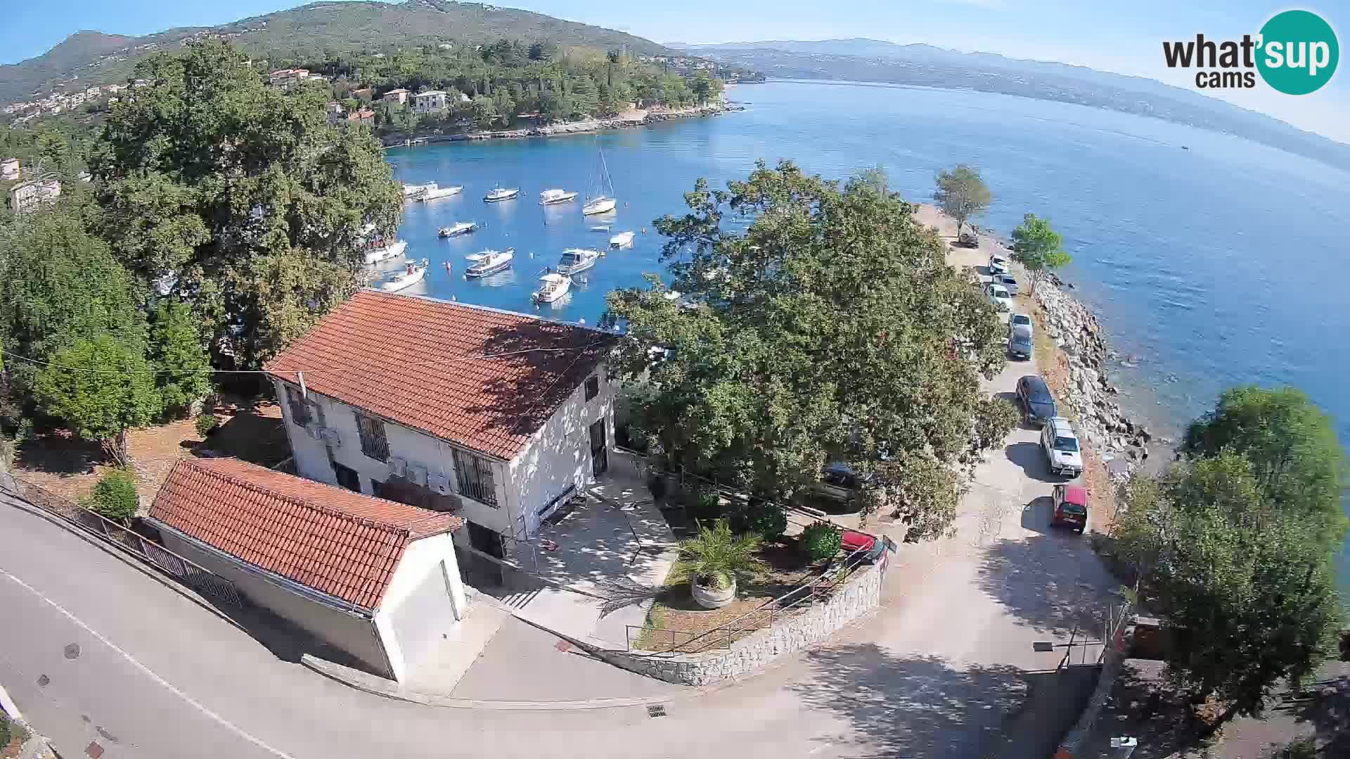 Ika Harbor Webcam – LIVE View of the Harbor and Opatija Lights