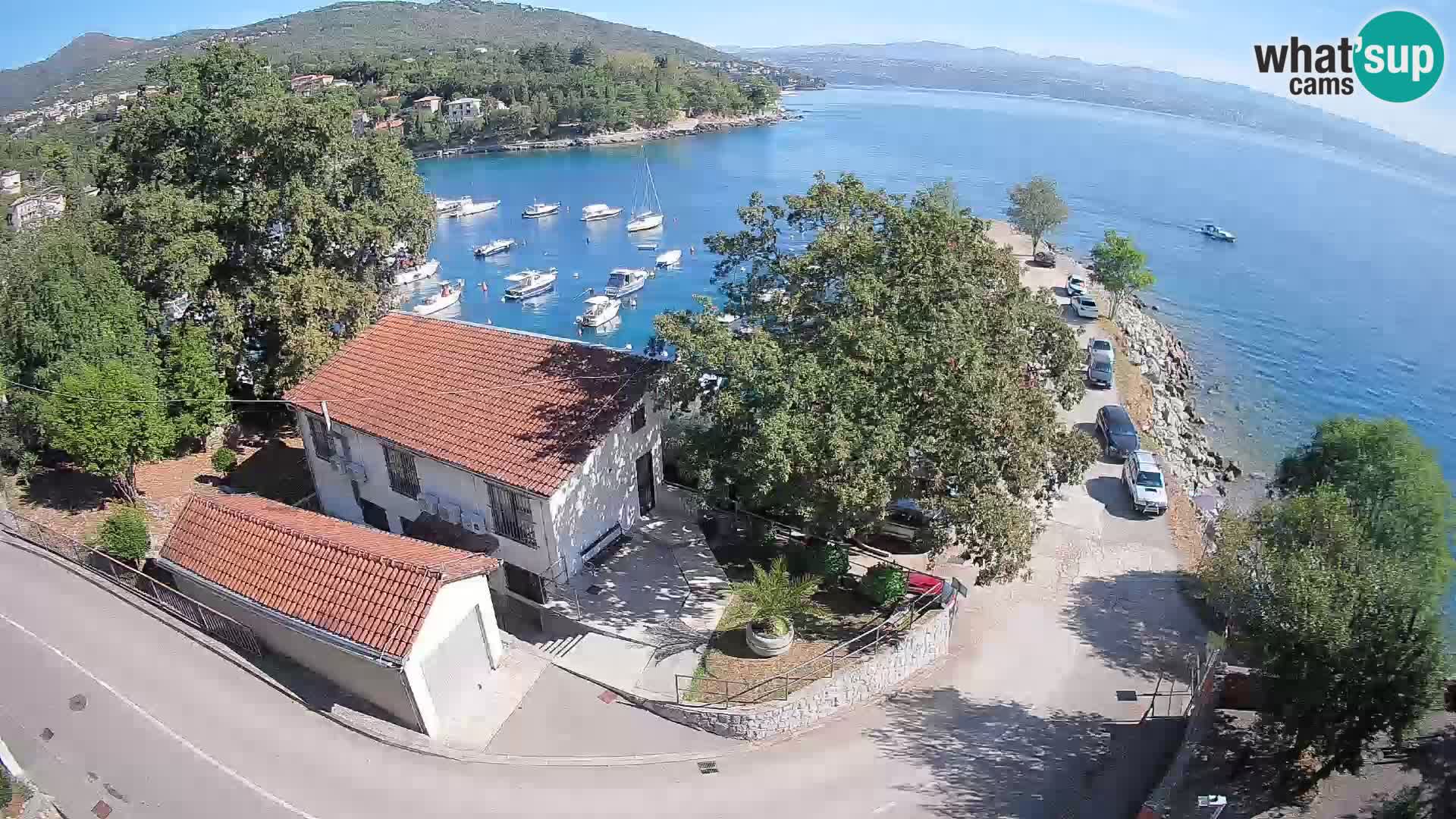 Ika Harbor Webcam – LIVE View of the Harbor and Opatija Lights