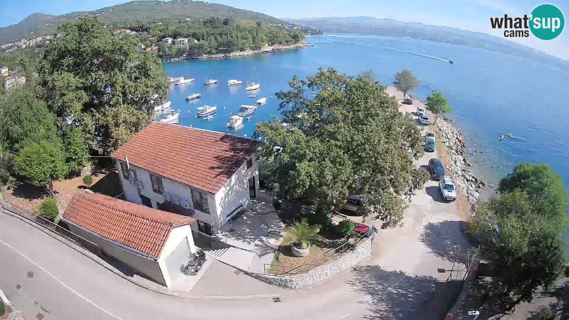 Ika Harbor Webcam – LIVE View of the Harbor and Opatija Lights