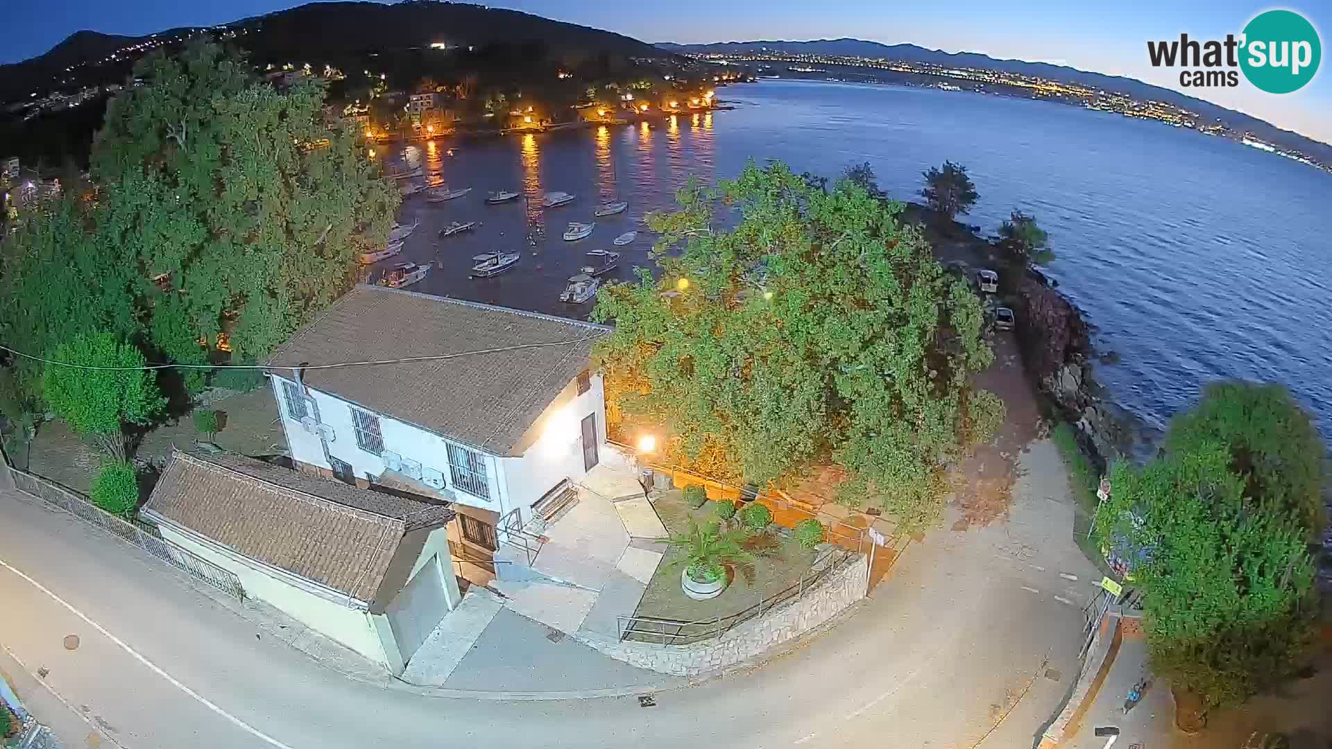Webcam Ika Hafen – LIVE Blick auf den Hafen und die Lichter von Opatija
