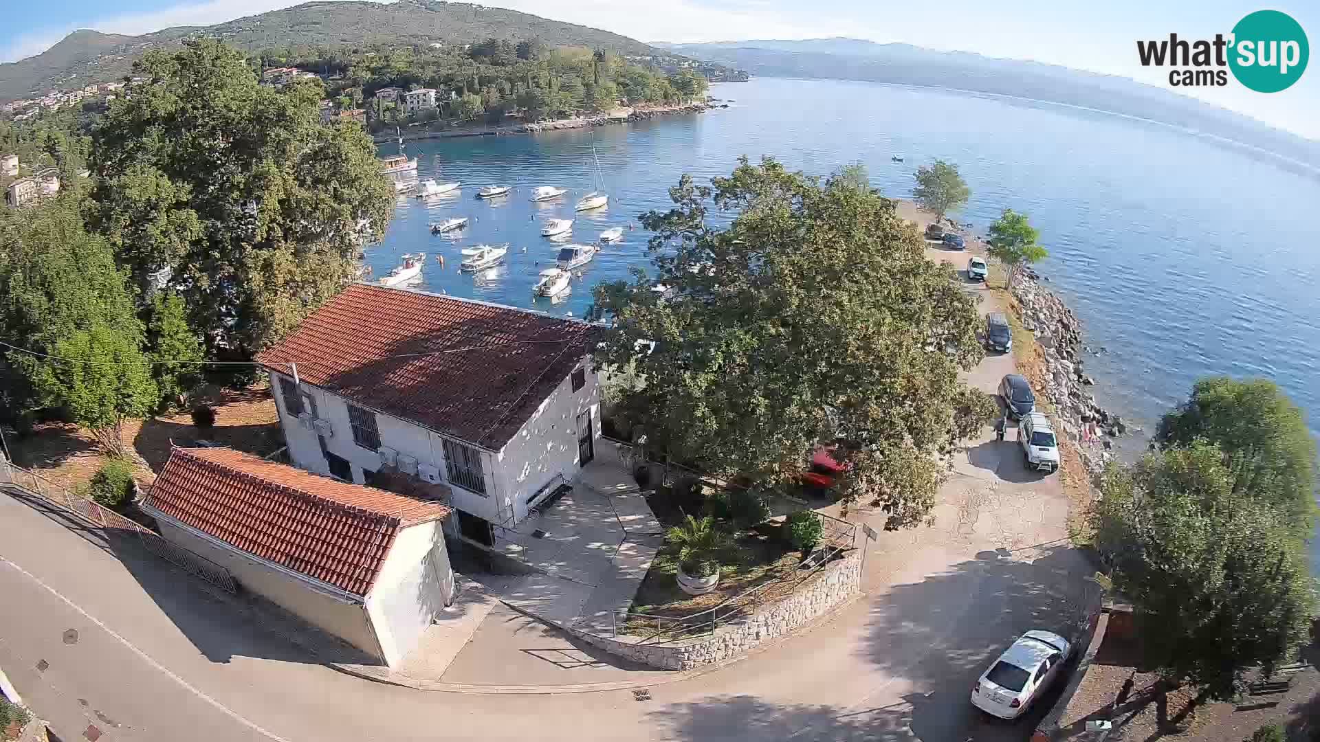 Ika Harbor Webcam – LIVE View of the Harbor and Opatija Lights