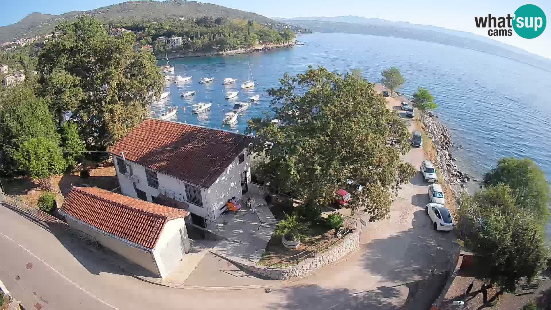 Ika Harbor Webcam – LIVE View of the Harbor and Opatija Lights