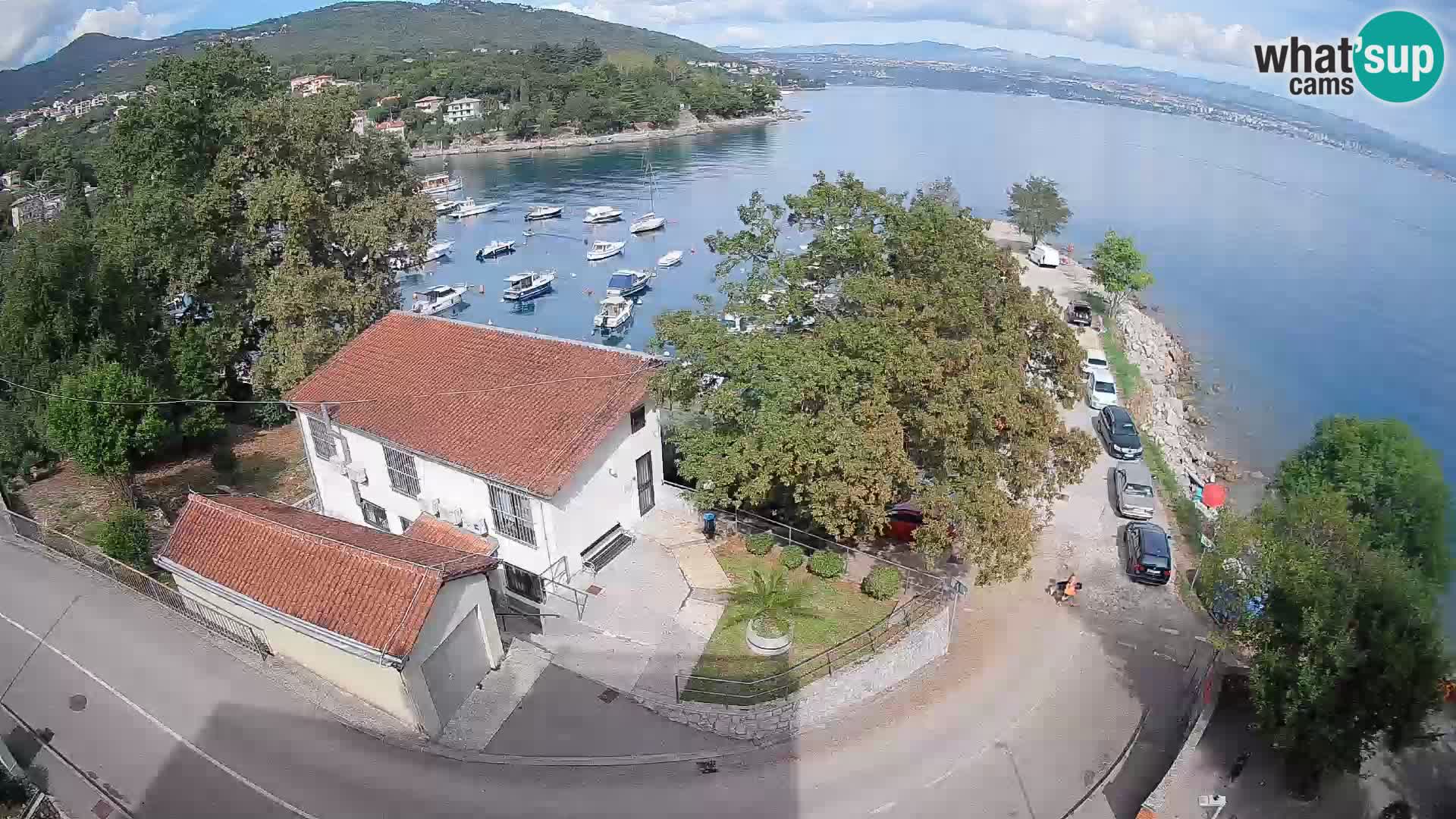 Ika Harbor Webcam – LIVE View of the Harbor and Opatija Lights
