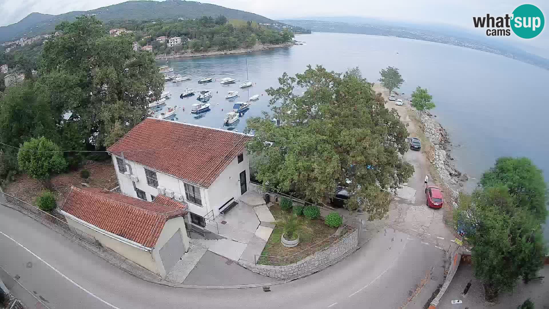 Ika Harbor Webcam – LIVE View of the Harbor and Opatija Lights