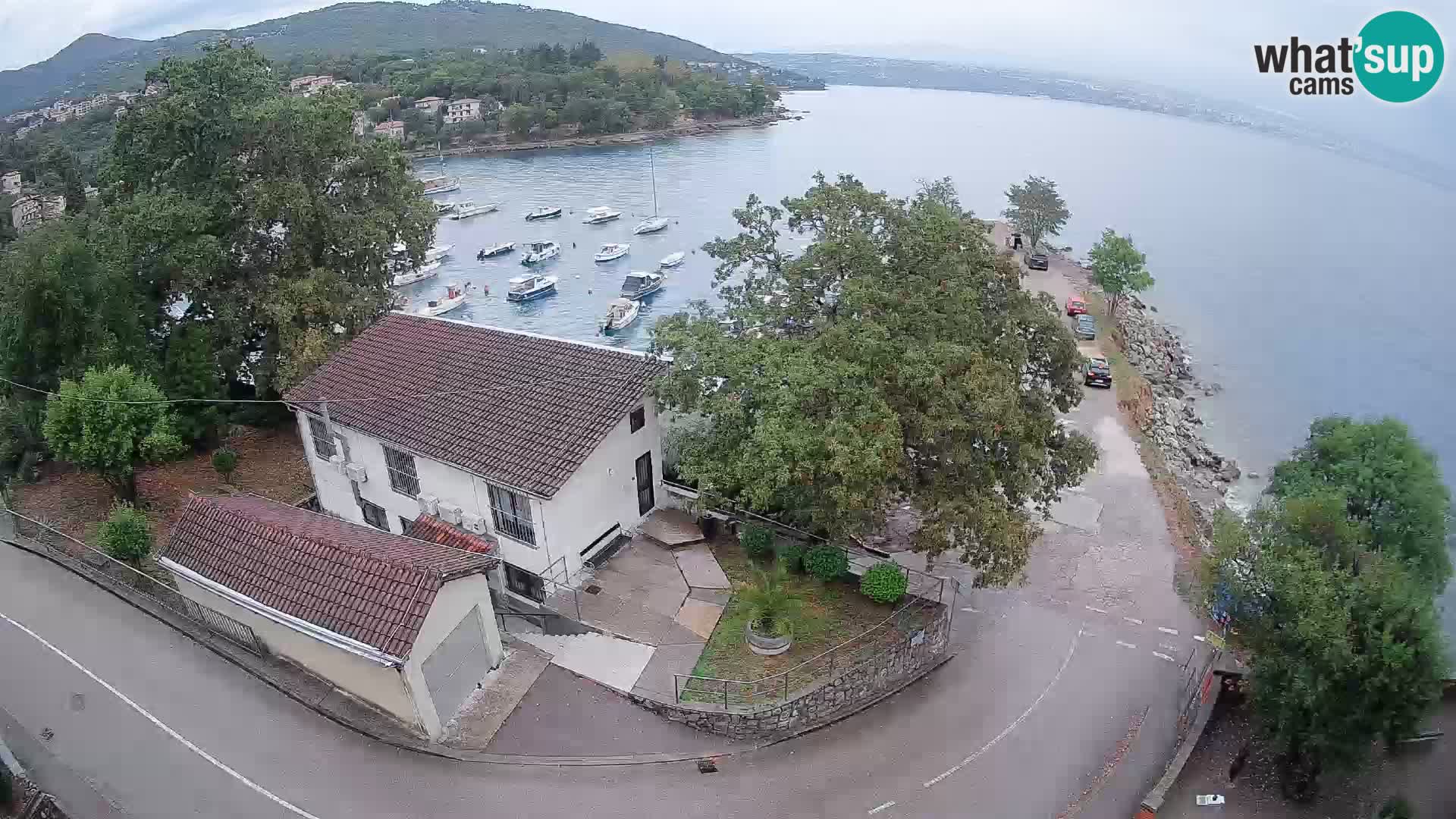 Ika Harbor Webcam – LIVE View of the Harbor and Opatija Lights