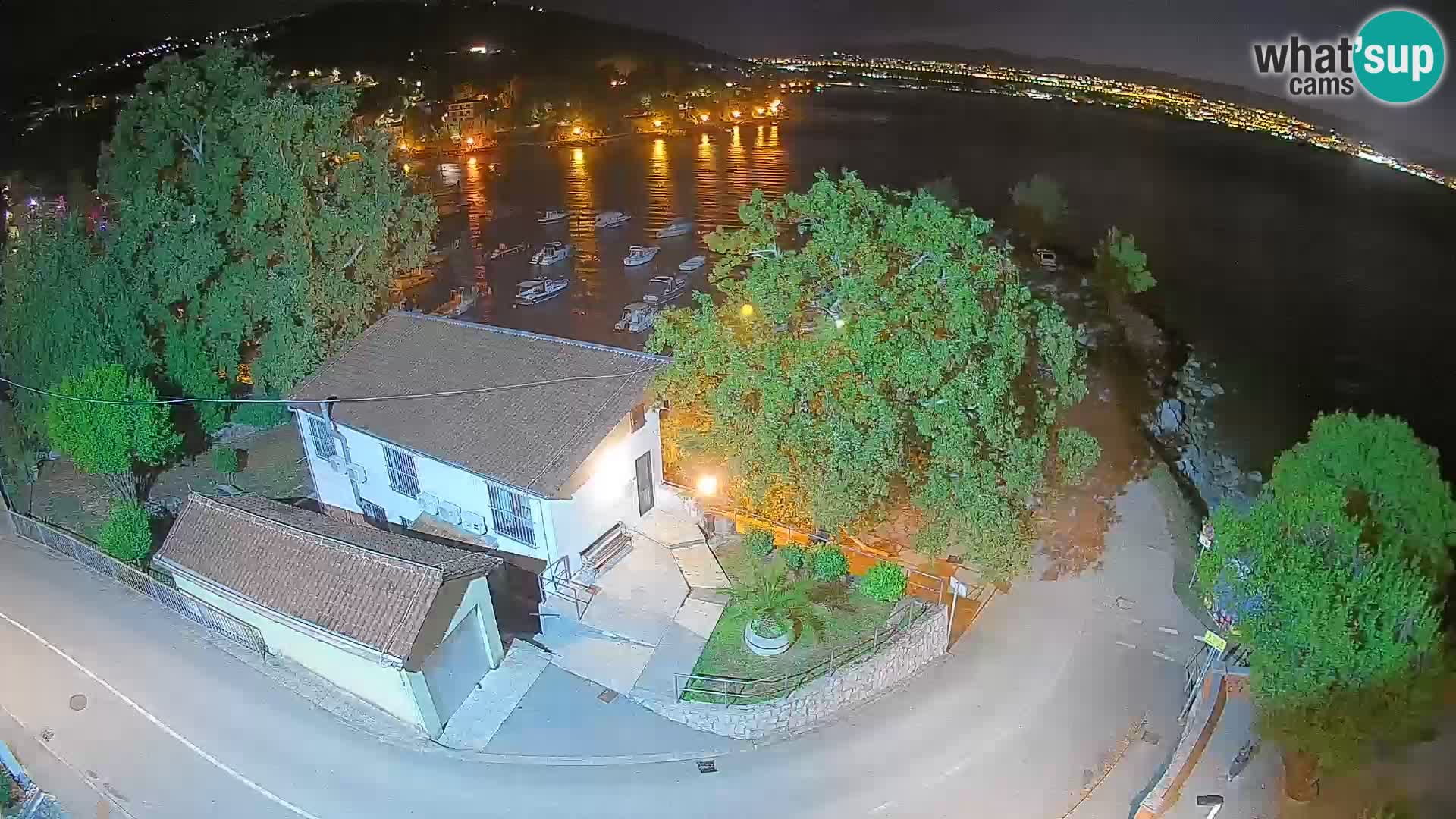 Webcam puerto de Ika – Vista en directo y luces de Opatija