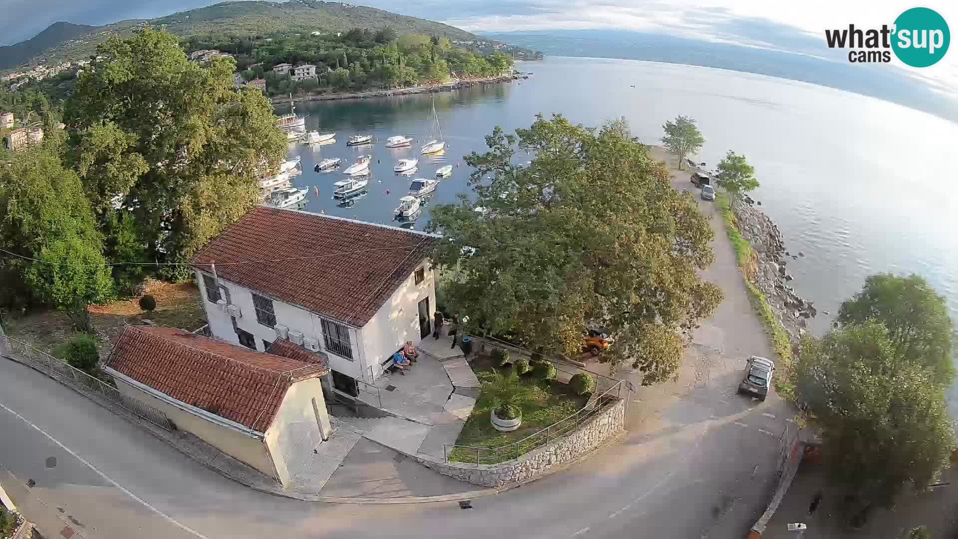 Ika Harbor Webcam – LIVE View of the Harbor and Opatija Lights