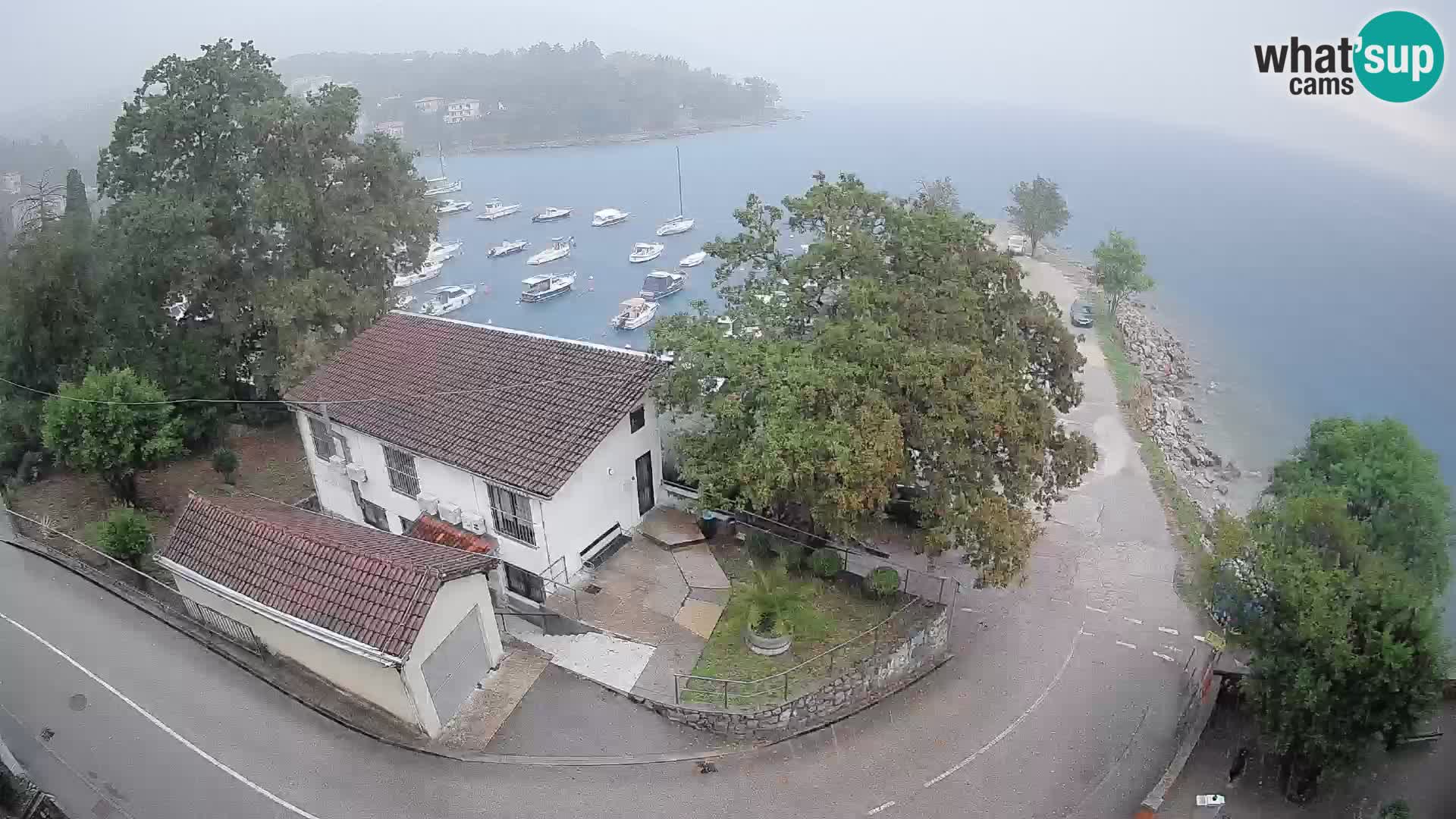 Ika Harbor Webcam – LIVE View of the Harbor and Opatija Lights