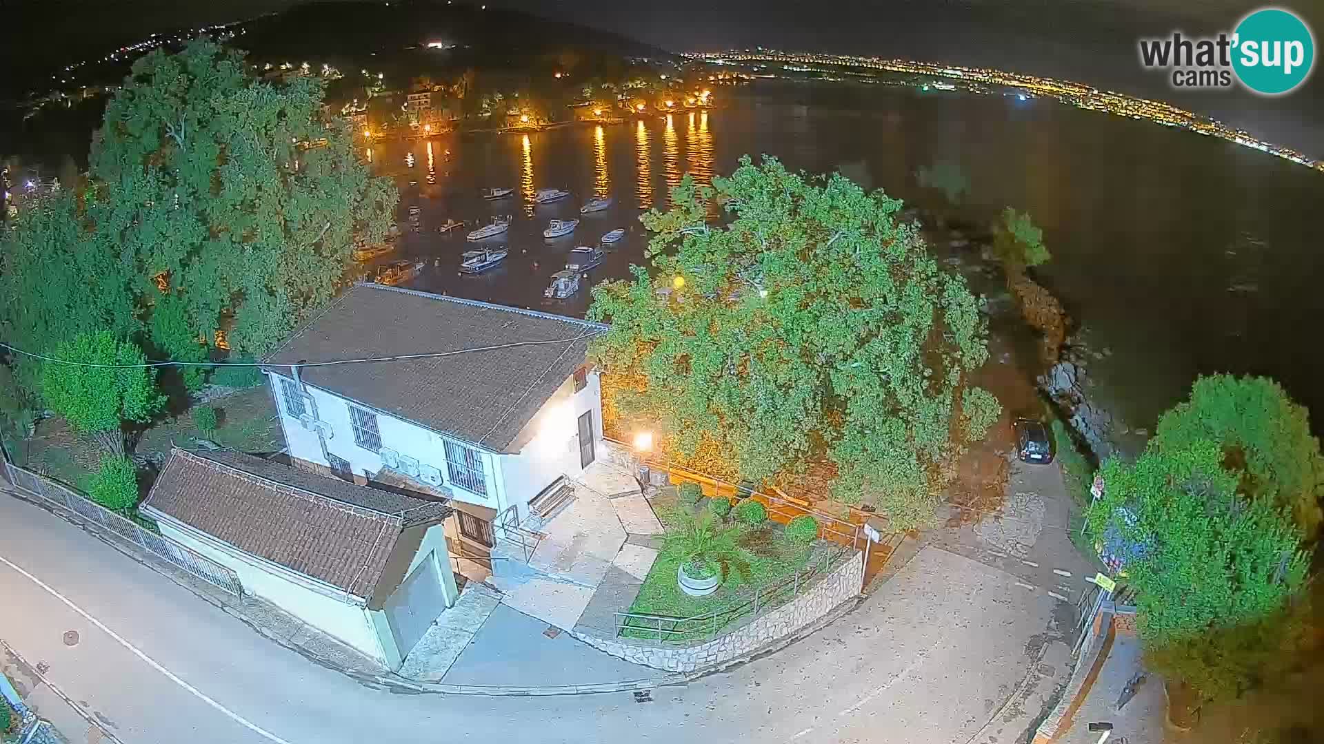 Webcam porto Ika – Vista LIVE sul porto e le luci di Opatija
