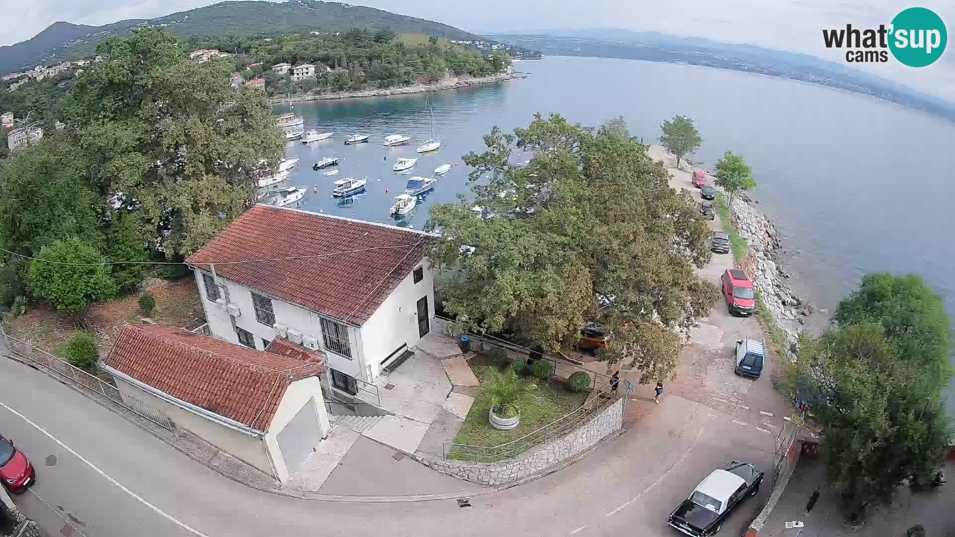 Ika Harbor Webcam – LIVE View of the Harbor and Opatija Lights