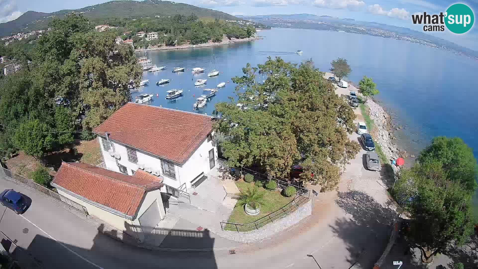 Ika Harbor Webcam – LIVE View of the Harbor and Opatija Lights