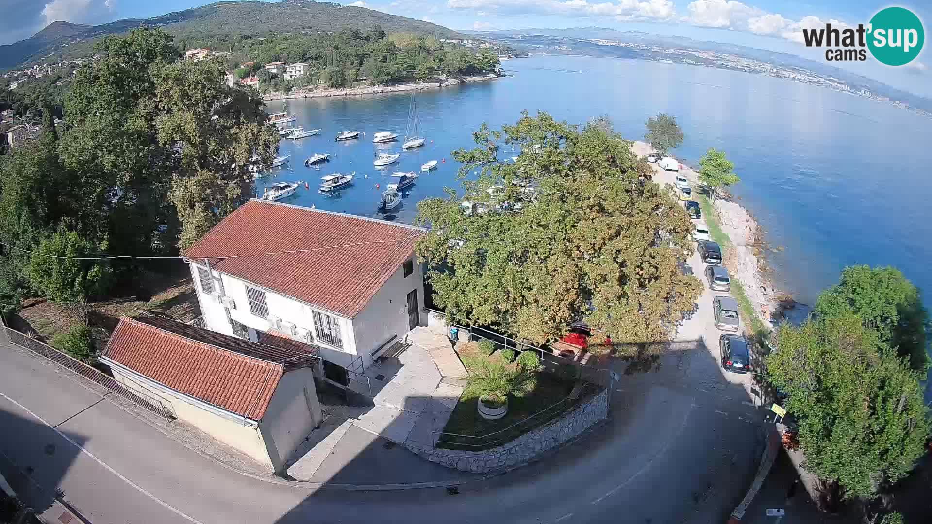 Ika Harbor Webcam – LIVE View of the Harbor and Opatija Lights