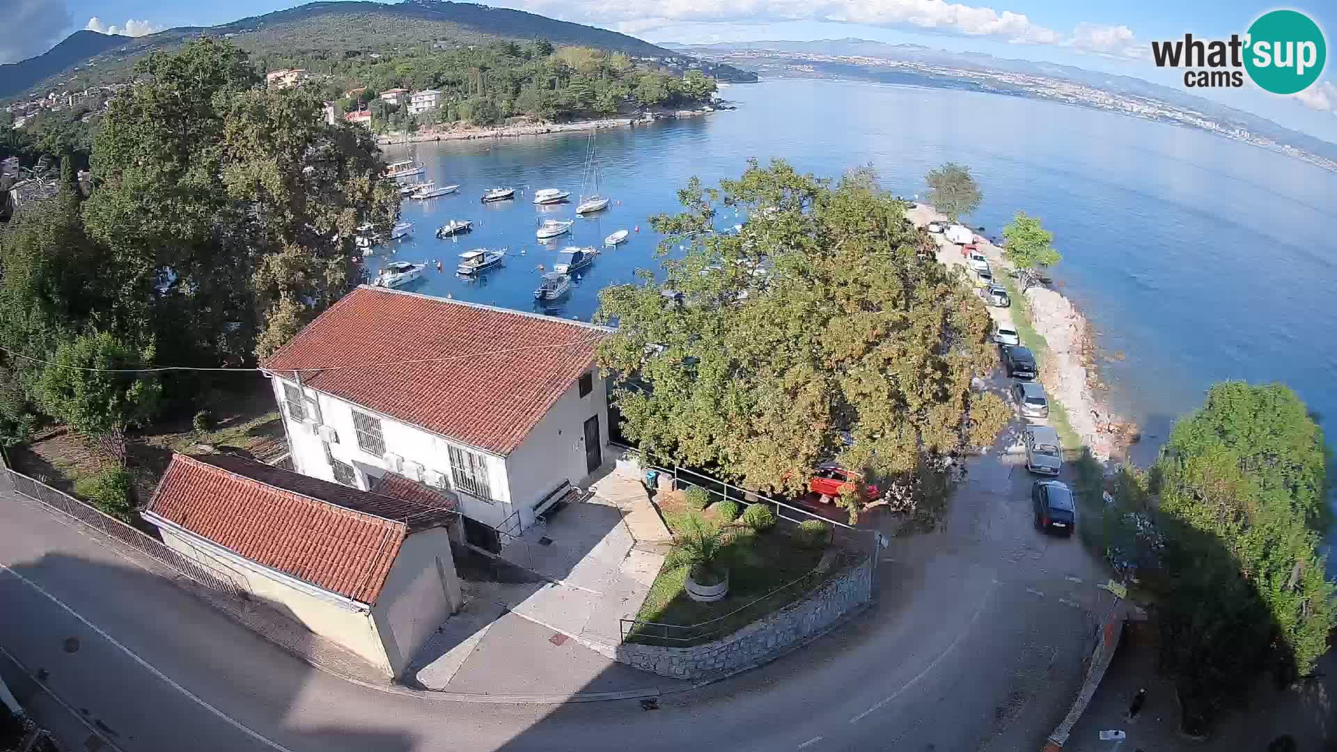 Ika Harbor Webcam – LIVE View of the Harbor and Opatija Lights