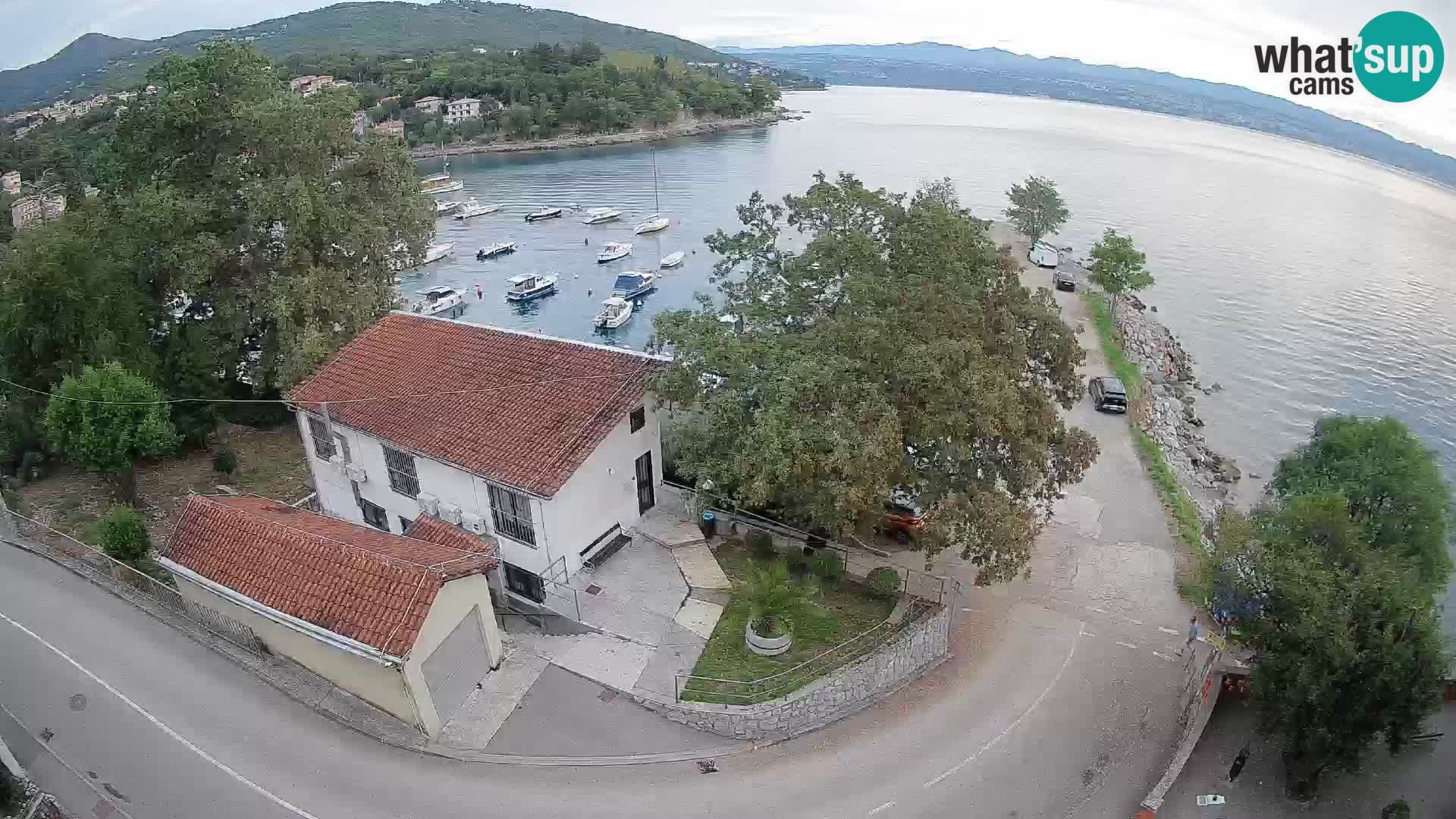 Ika Harbor Webcam – LIVE View of the Harbor and Opatija Lights
