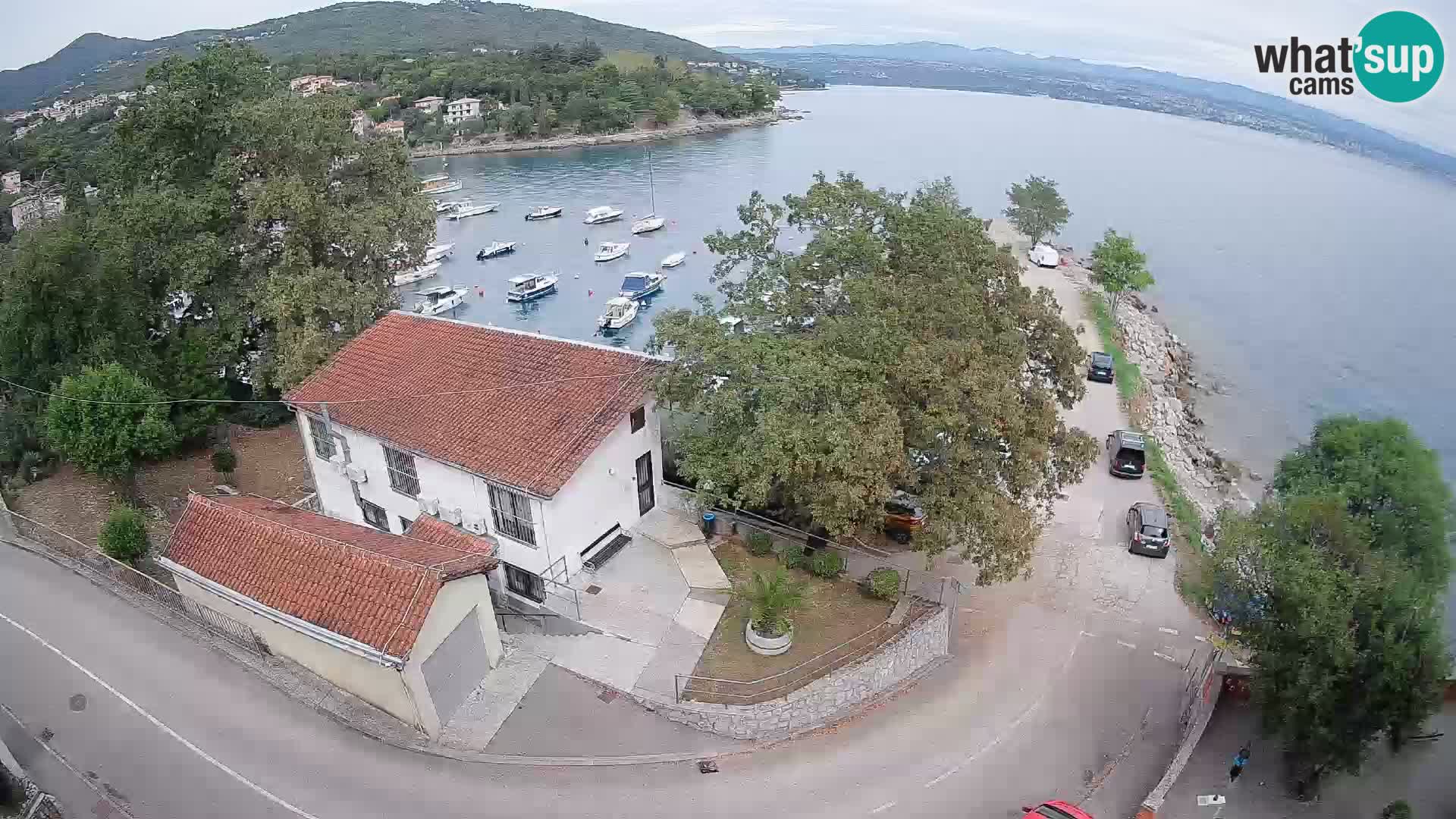 Ika Harbor Webcam – LIVE View of the Harbor and Opatija Lights