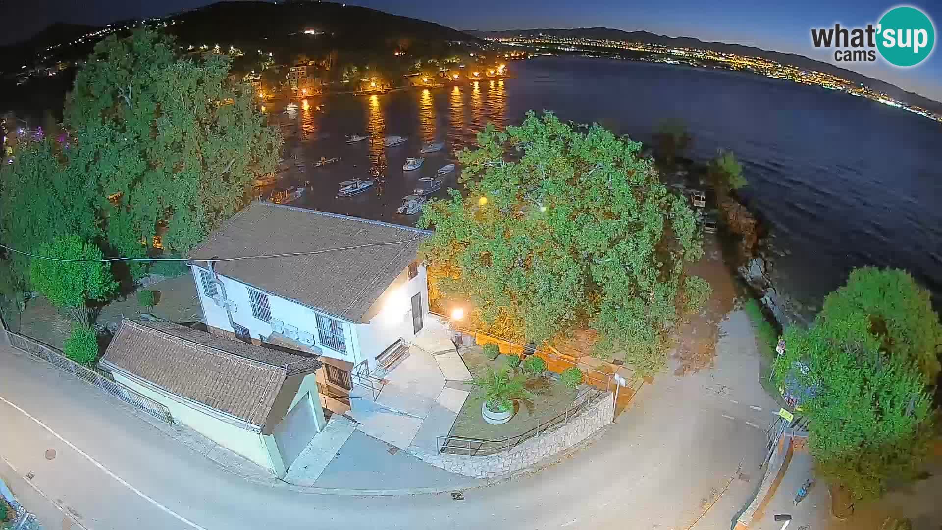 Webcam porto Ika – Vista LIVE sul porto e le luci di Opatija