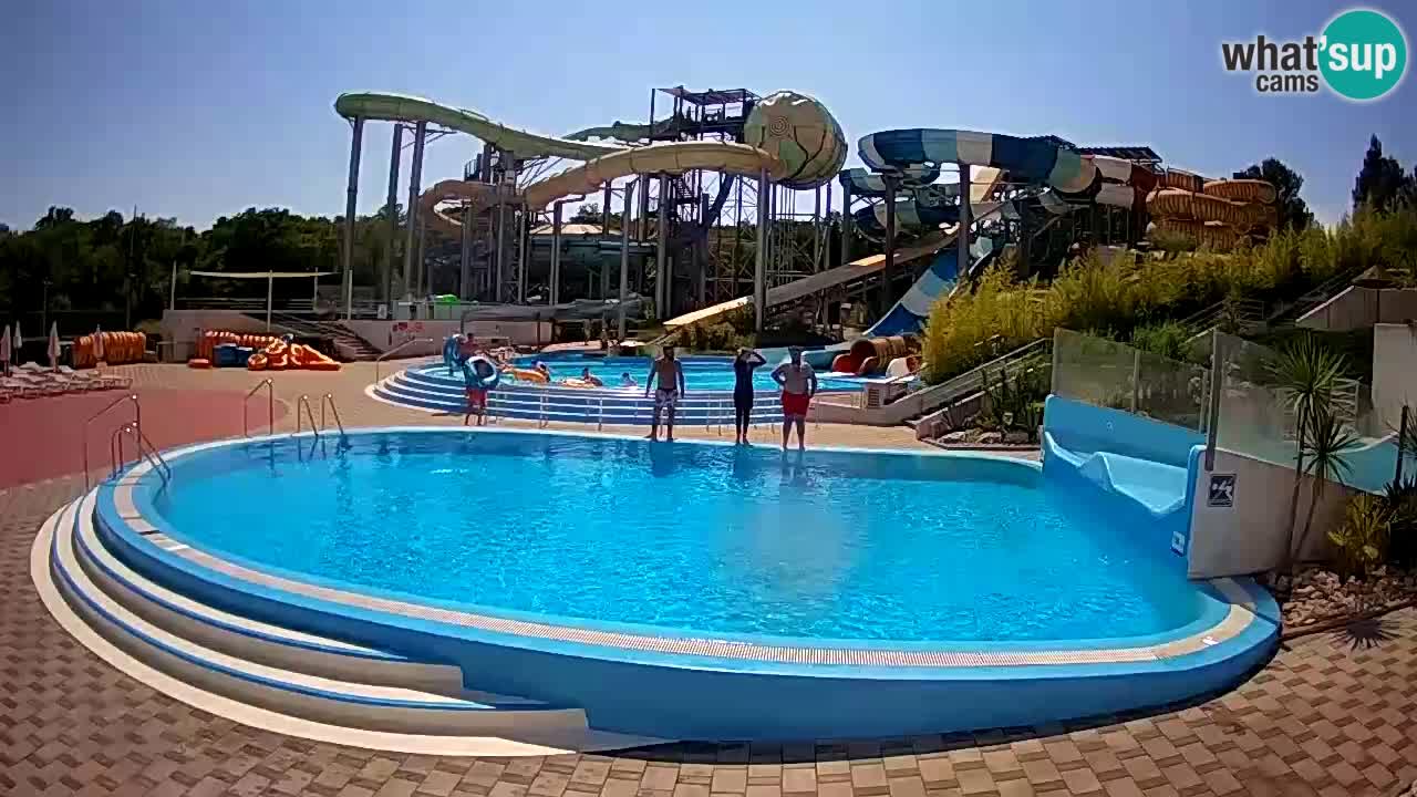 Istralandia live cam – Six water slide square