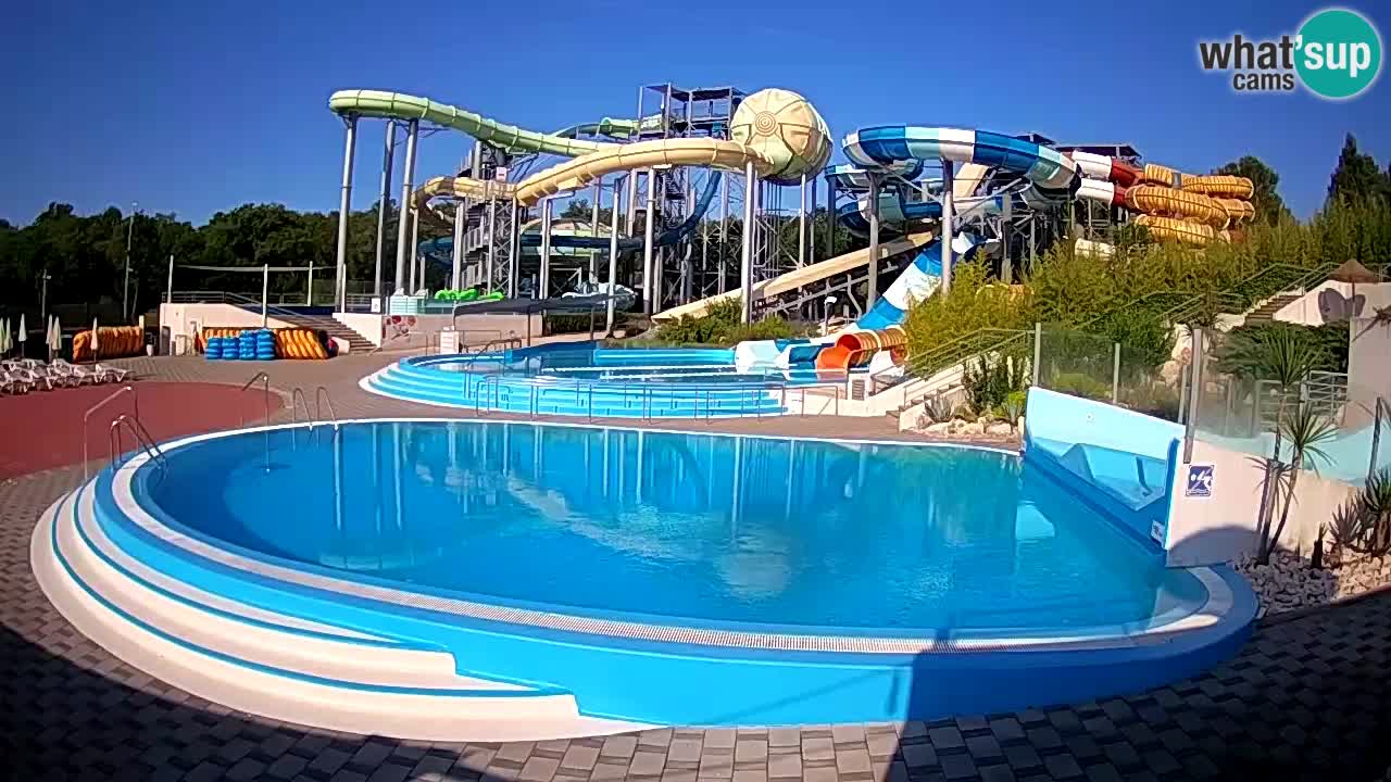 Istralandia en vivo – Six water slide square