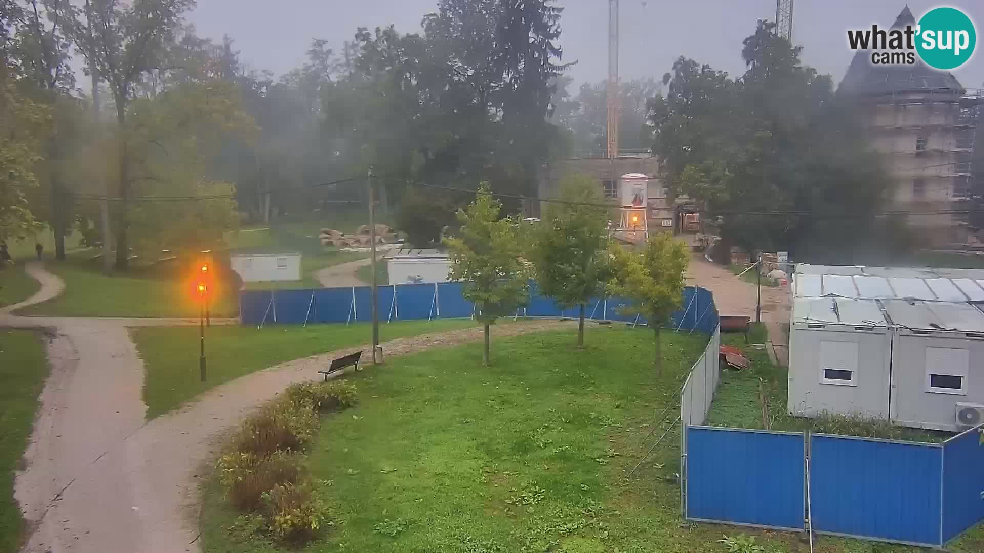 LIVEcam Perivoj Erdödy Castle Grounds webcam Jastrebarsko