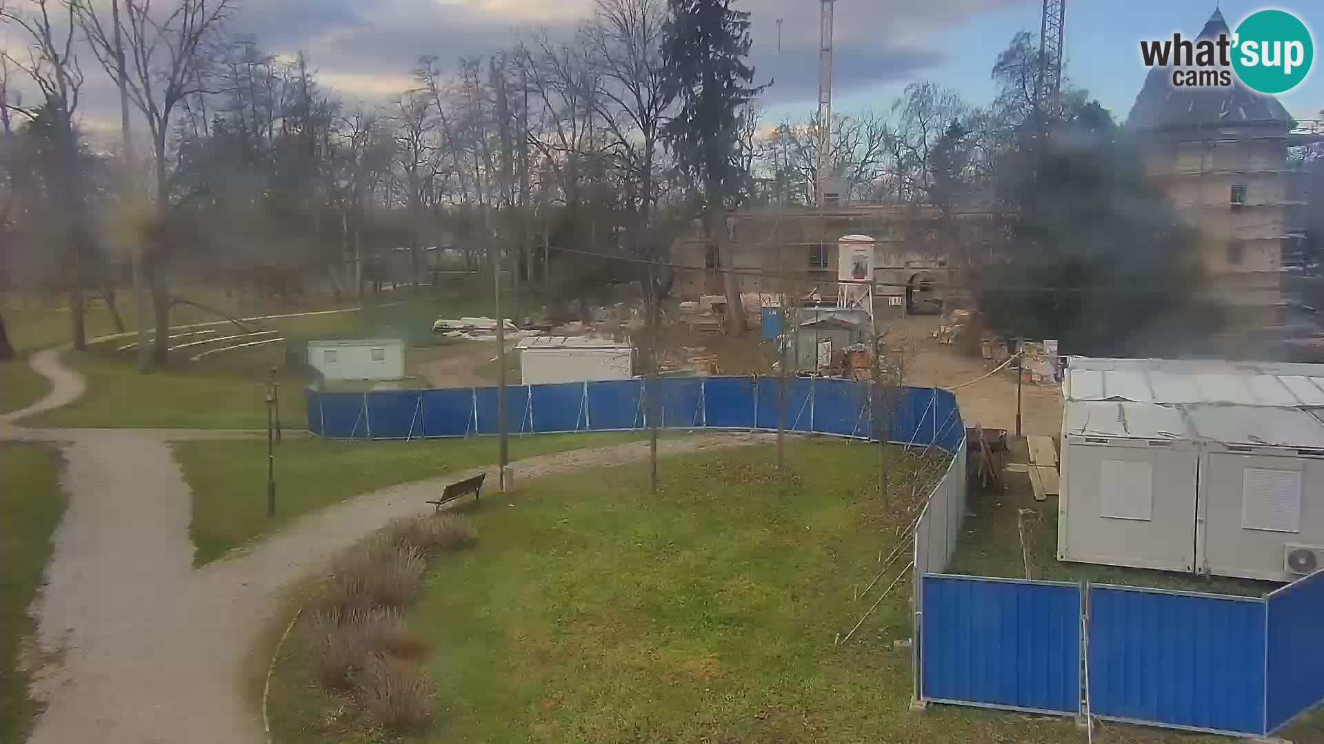 LIVEcam Perivoj Erdödy Castle Grounds webcam Jastrebarsko