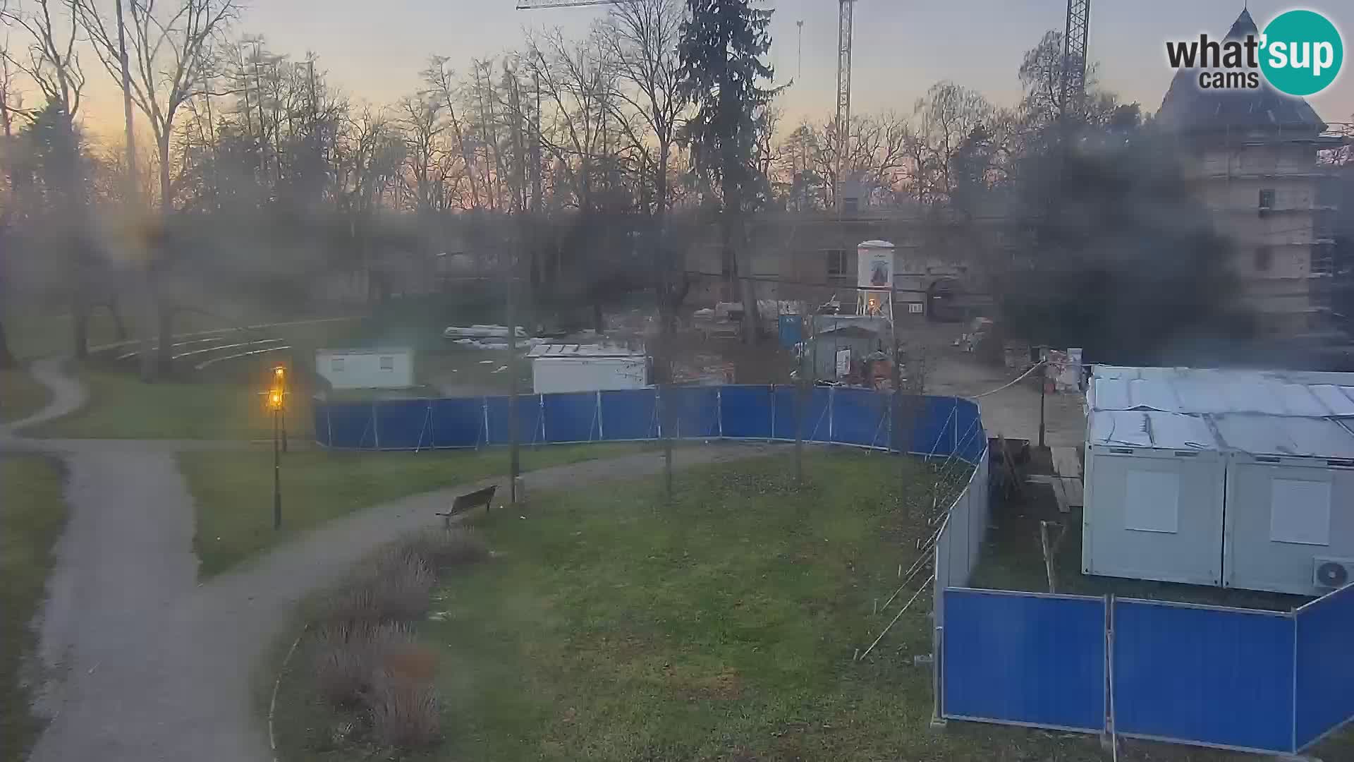 LIVEcam Perivoj Erdödy Castle Grounds webcam Jastrebarsko