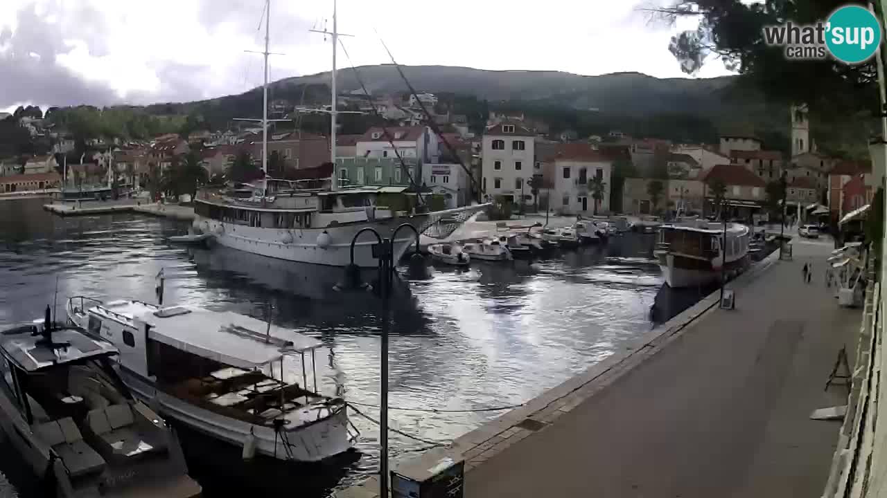 Jelsa Live Webcam Hvar – Pjaca – Dalmatia