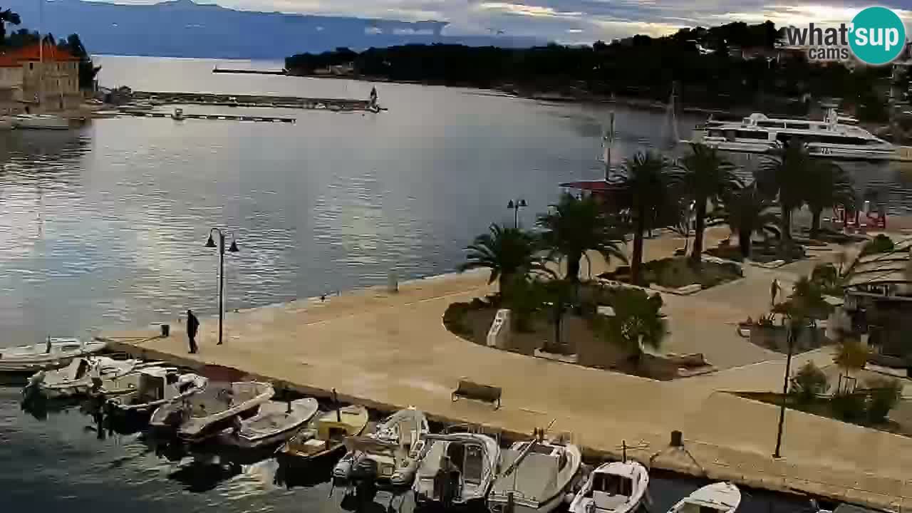 Jelsa Live Webcam motorizzata – Isola di Hvar – Dalmazia – Croazia