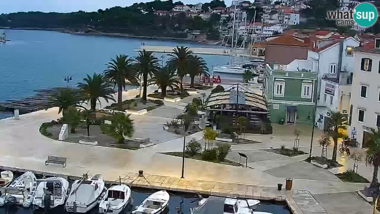 Webcam Jelsa Live motorisée – île de Hvar – Dalmatie – Croatie