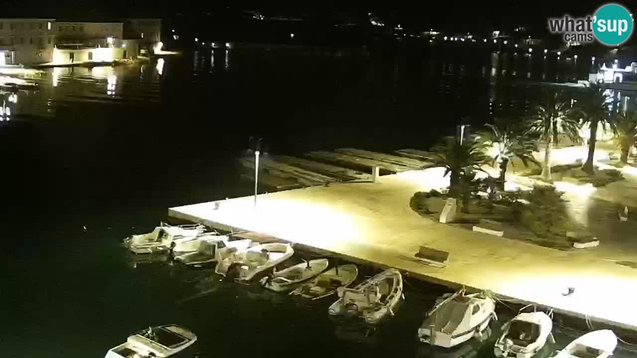 Webcam Jelsa Live motorisée – île de Hvar – Dalmatie – Croatie