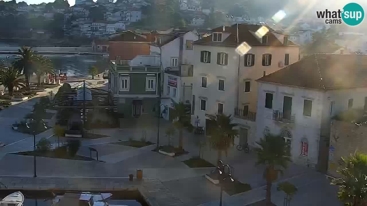 Webcam Jelsa Live motorisée – île de Hvar – Dalmatie – Croatie