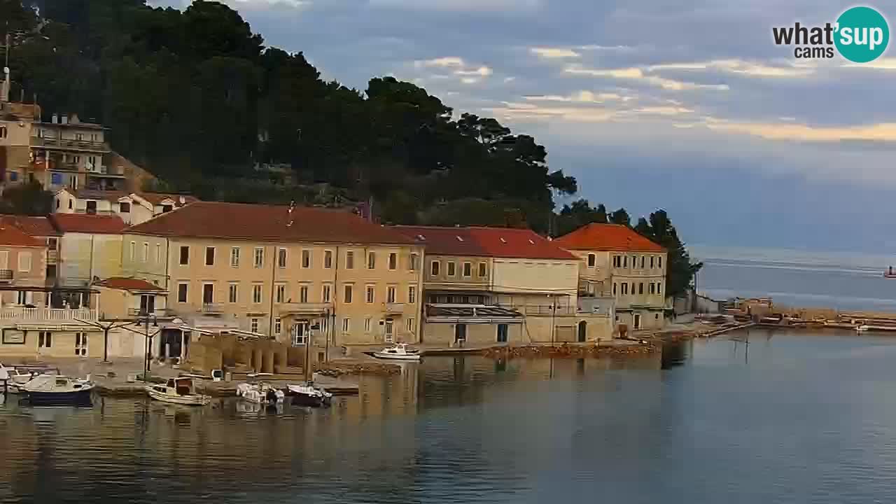 Jelsa Live Webcam motorized – Hvar island – Dalmatia – Croatia