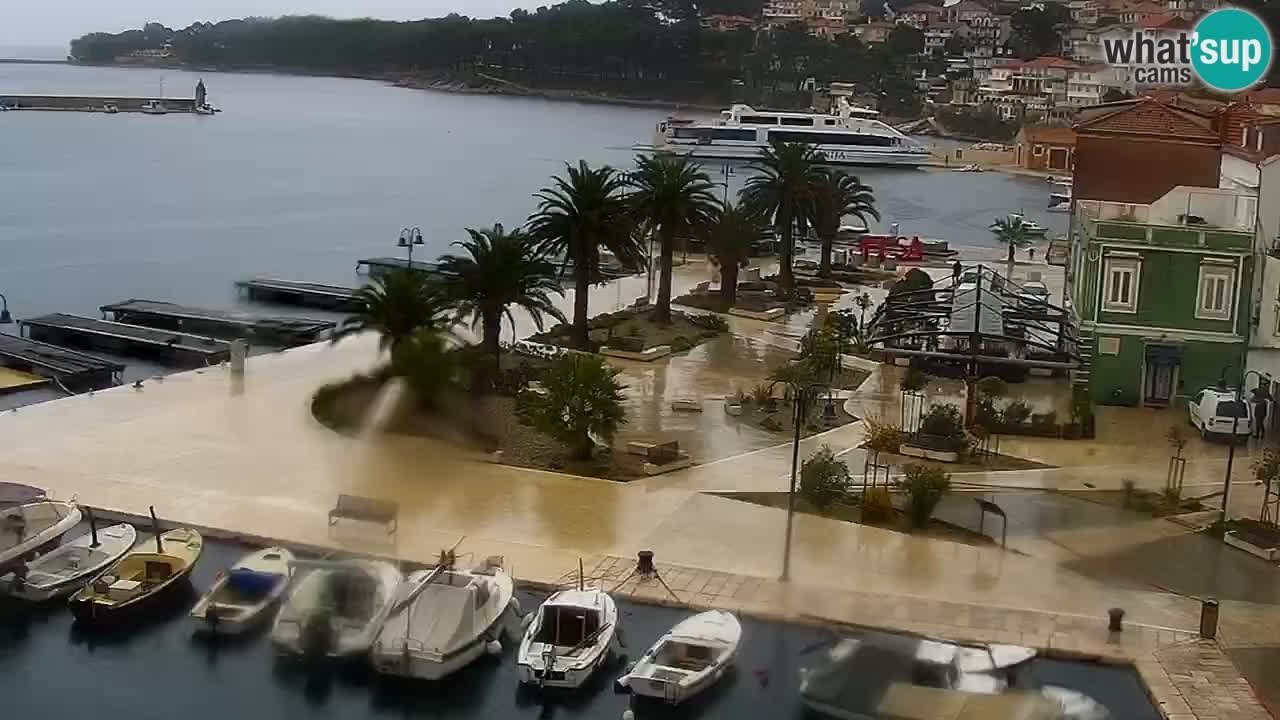 Jelsa vrtljiva spletna kamera otok Hvar – Dalmacija – Hrvaška