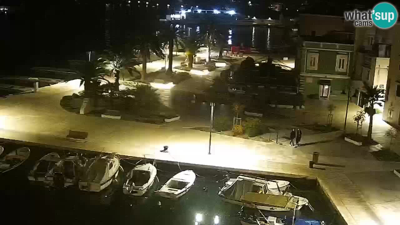 Jelsa Live Webcam motorizzata – Isola di Hvar – Dalmazia – Croazia