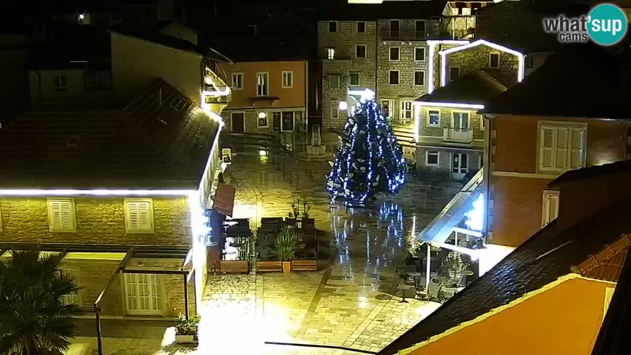 Jelsa Live Webcam motorizzata – Isola di Hvar – Dalmazia – Croazia