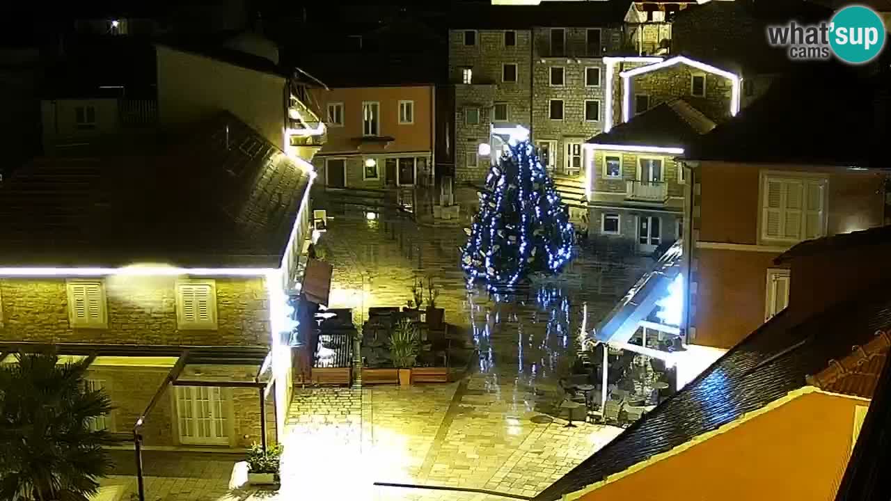 Webcam Jelsa Live motorisée – île de Hvar – Dalmatie – Croatie