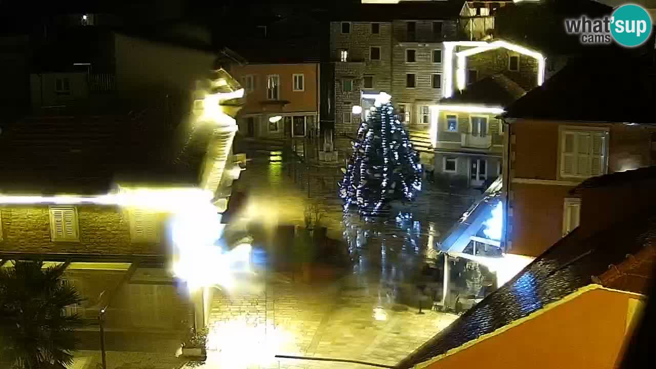 Webcam Jelsa Live motorisée – île de Hvar – Dalmatie – Croatie