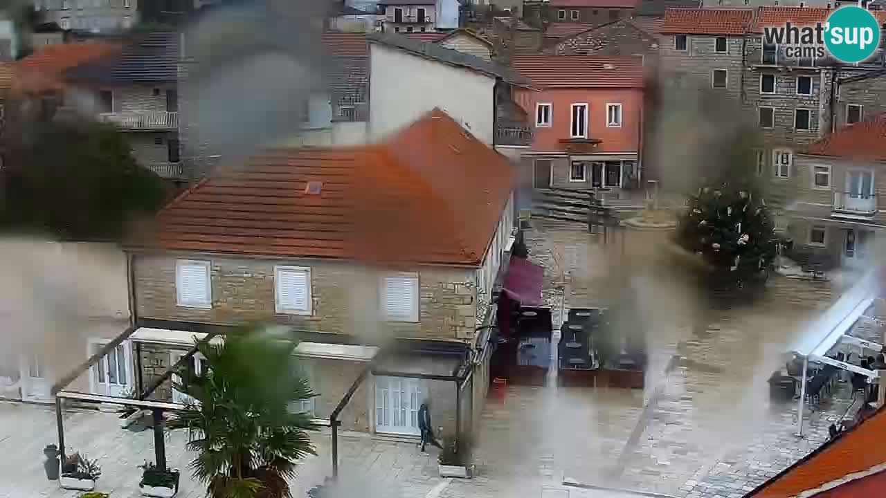 Jelsa Live Webcam motorized – Hvar island – Dalmatia – Croatia