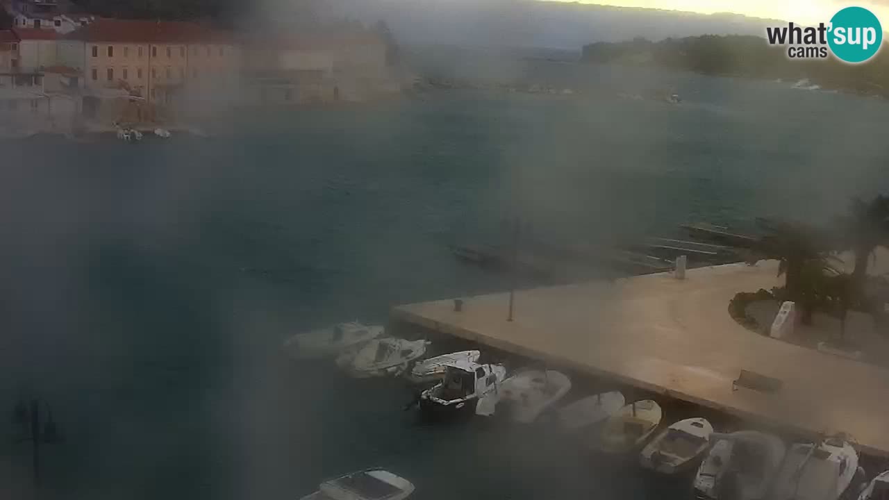 Webcam Jelsa Live motorisée – île de Hvar – Dalmatie – Croatie