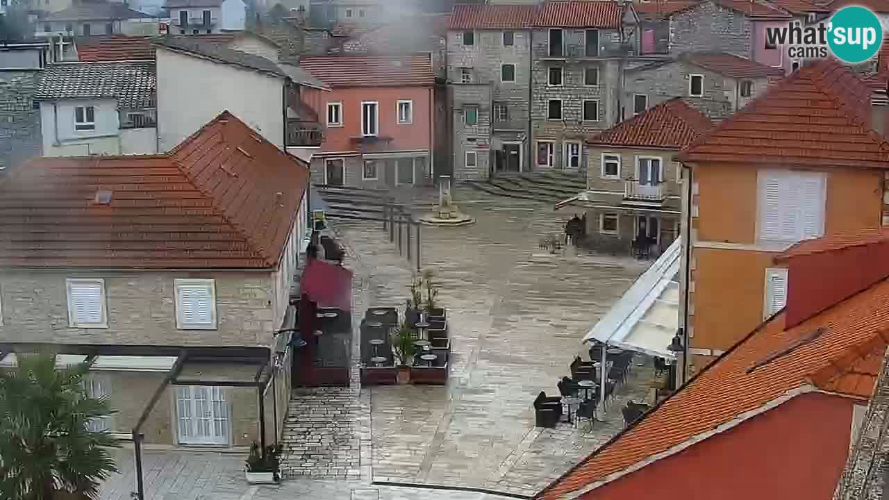 Webcam Jelsa Live motorisée – île de Hvar – Dalmatie – Croatie