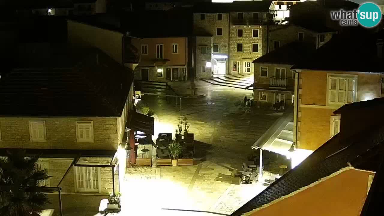 Webcam Jelsa Live motorisée – île de Hvar – Dalmatie – Croatie