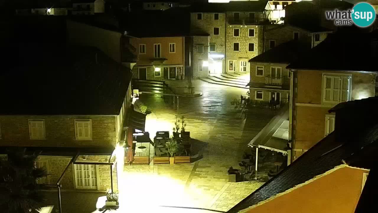 Webcam Jelsa Live motorisée – île de Hvar – Dalmatie – Croatie