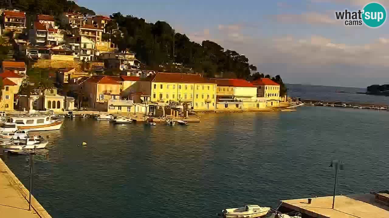 Jelsa Live Webcam motorized – Hvar island – Dalmatia – Croatia