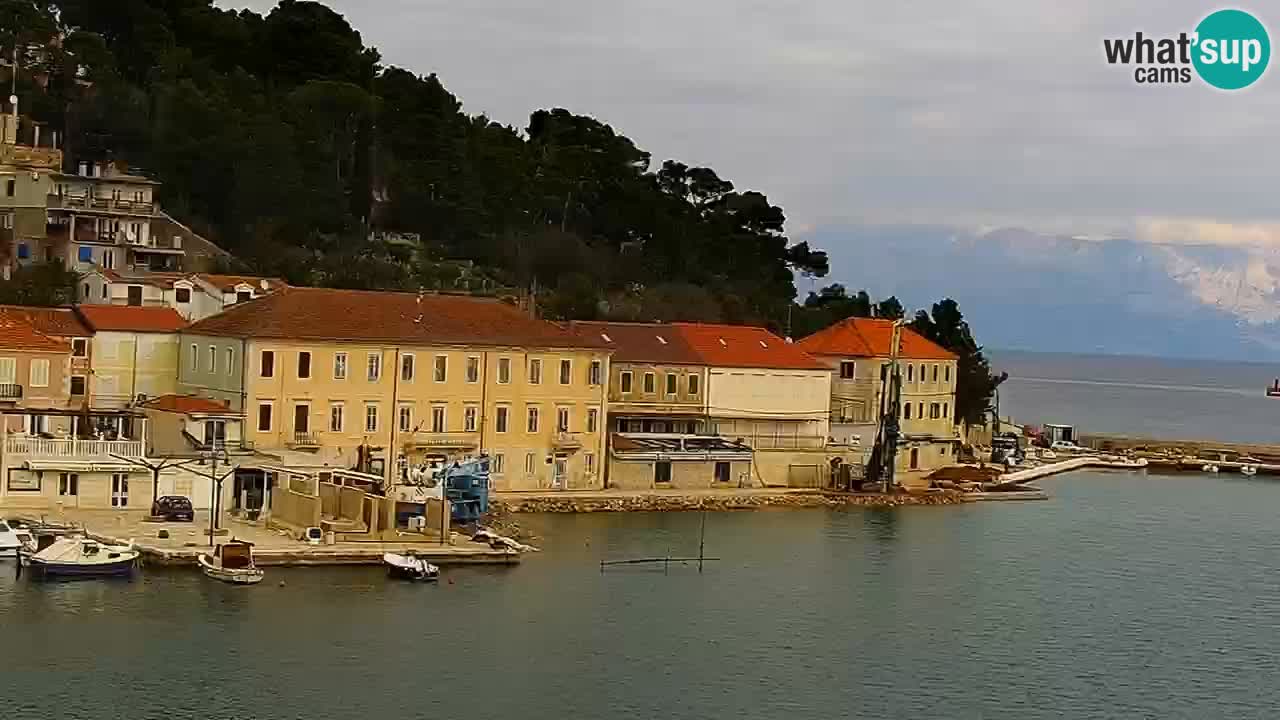 Jelsa vrtljiva spletna kamera otok Hvar – Dalmacija – Hrvaška