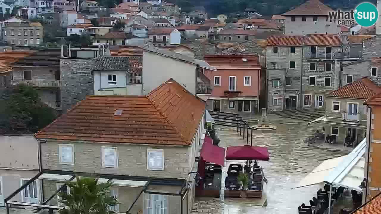 Jelsa Live Webcam motorizzata – Isola di Hvar – Dalmazia – Croazia