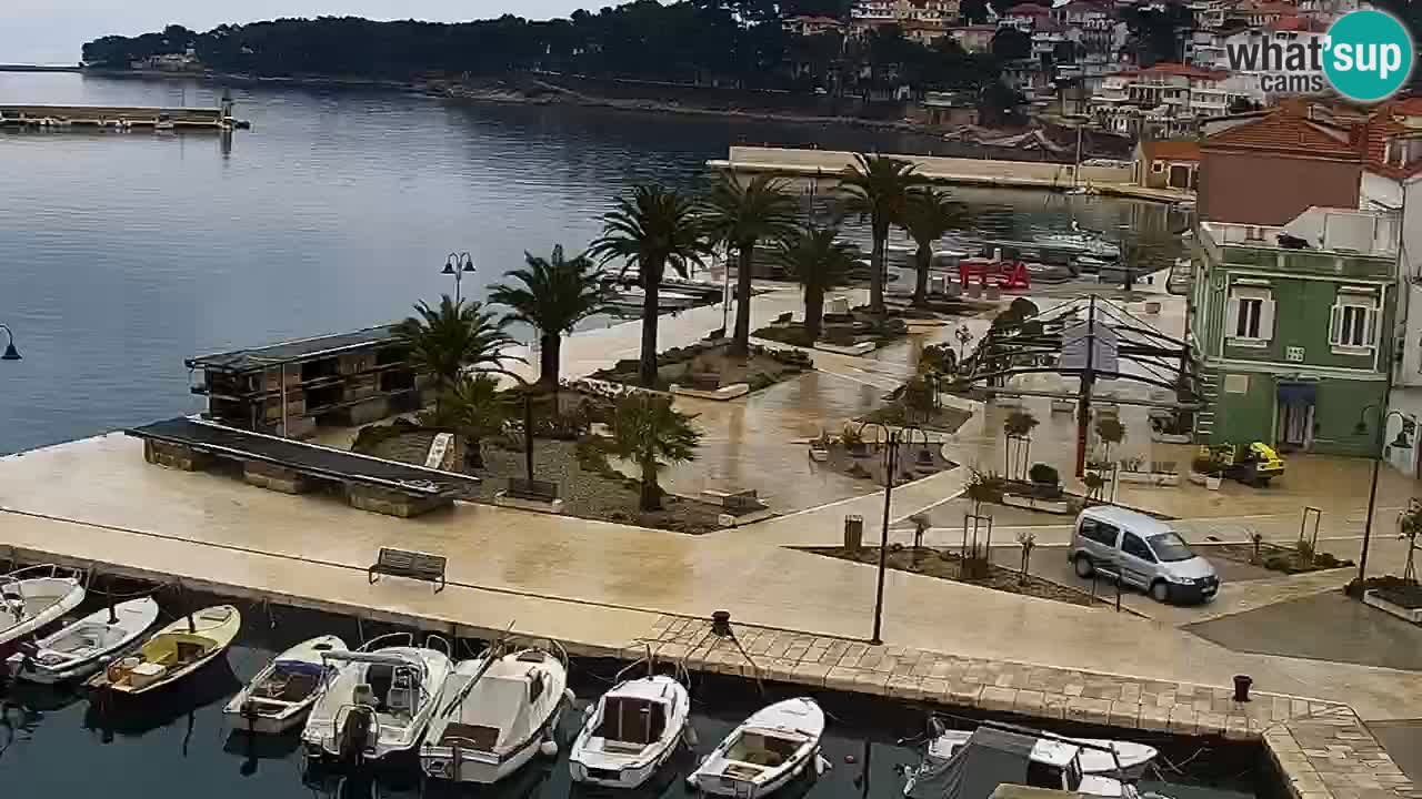 Jelsa vrtljiva spletna kamera otok Hvar – Dalmacija – Hrvaška