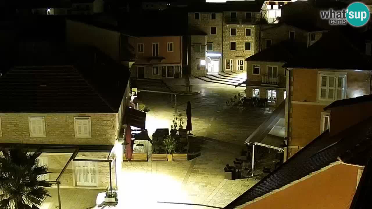 Webcam Jelsa Live motorisée – île de Hvar – Dalmatie – Croatie