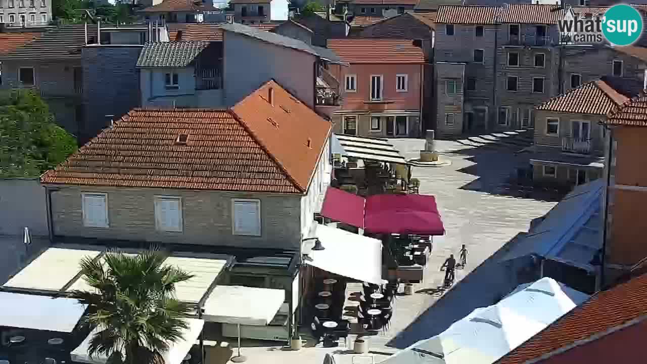 Jelsa vrtljiva spletna kamera otok Hvar – Dalmacija – Hrvaška