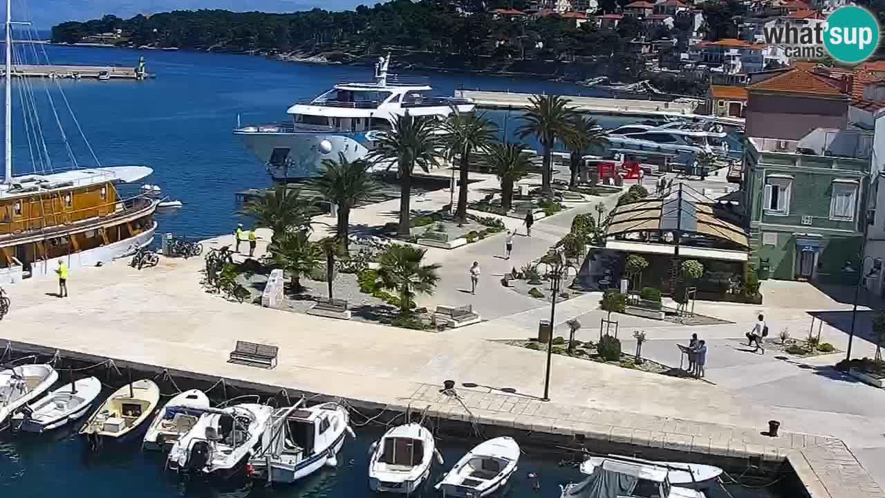 Jelsa vrtljiva spletna kamera otok Hvar – Dalmacija – Hrvaška
