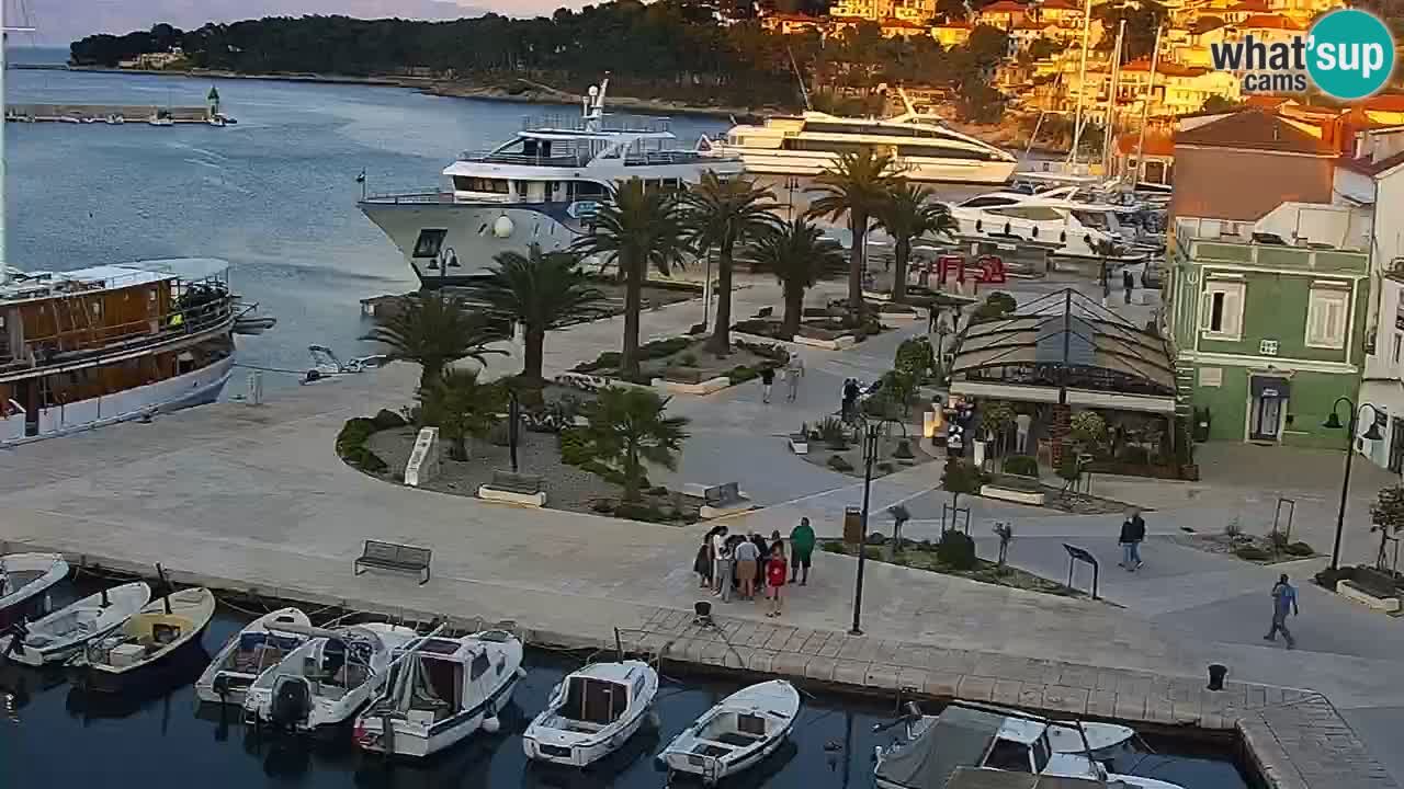 Webcam Jelsa Live motorisée – île de Hvar – Dalmatie – Croatie