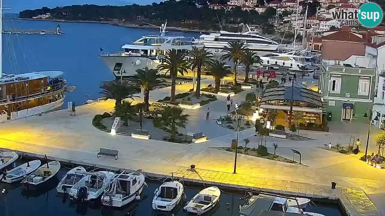 Webcam Jelsa Live motorisée – île de Hvar – Dalmatie – Croatie